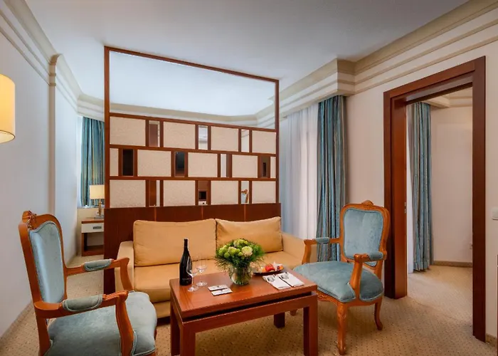 Villa Side Hotel Ξενοδοχείο 4*