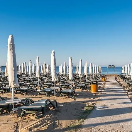 Villa Side Hotel ホテル 4*