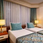 Villa Side Hotel ホテル 4*