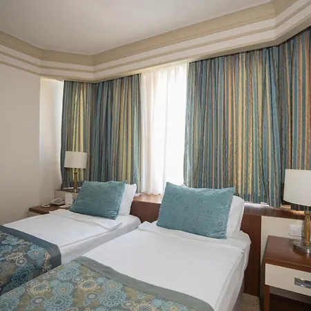 Villa Side Hotel