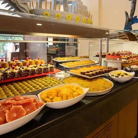 מלון Villa Side Hotel