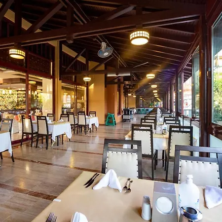 Villa Side Hotel