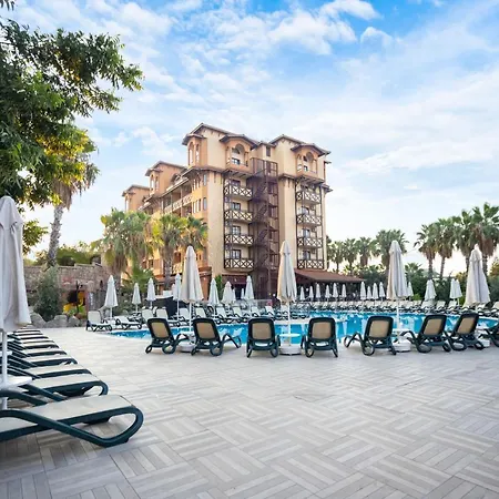 Villa Side Hotel 4* סייד