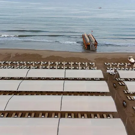 Villa Side Hotel 4*