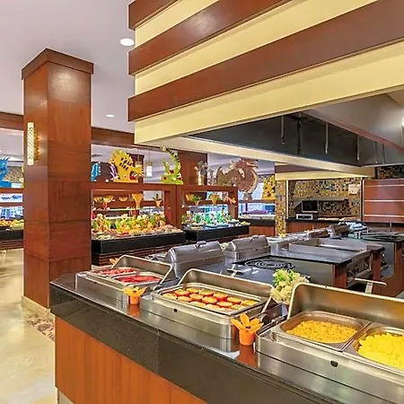 维拉赛德酒店 酒店 4*