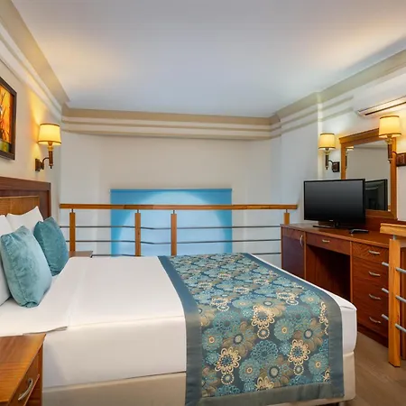 Villa Side Hotel Готель 4*