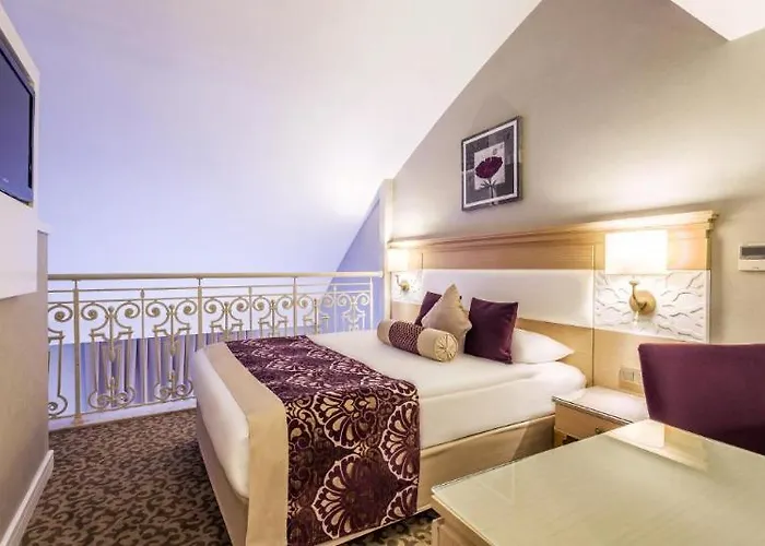 호텔 Villa Side Hotel