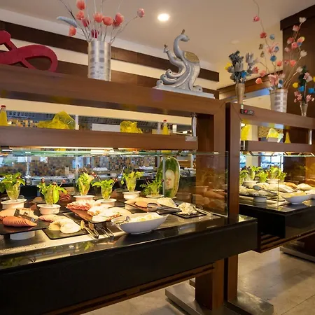 Villa Side Hotel 4*